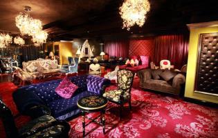 Hotel The Luxe Manor